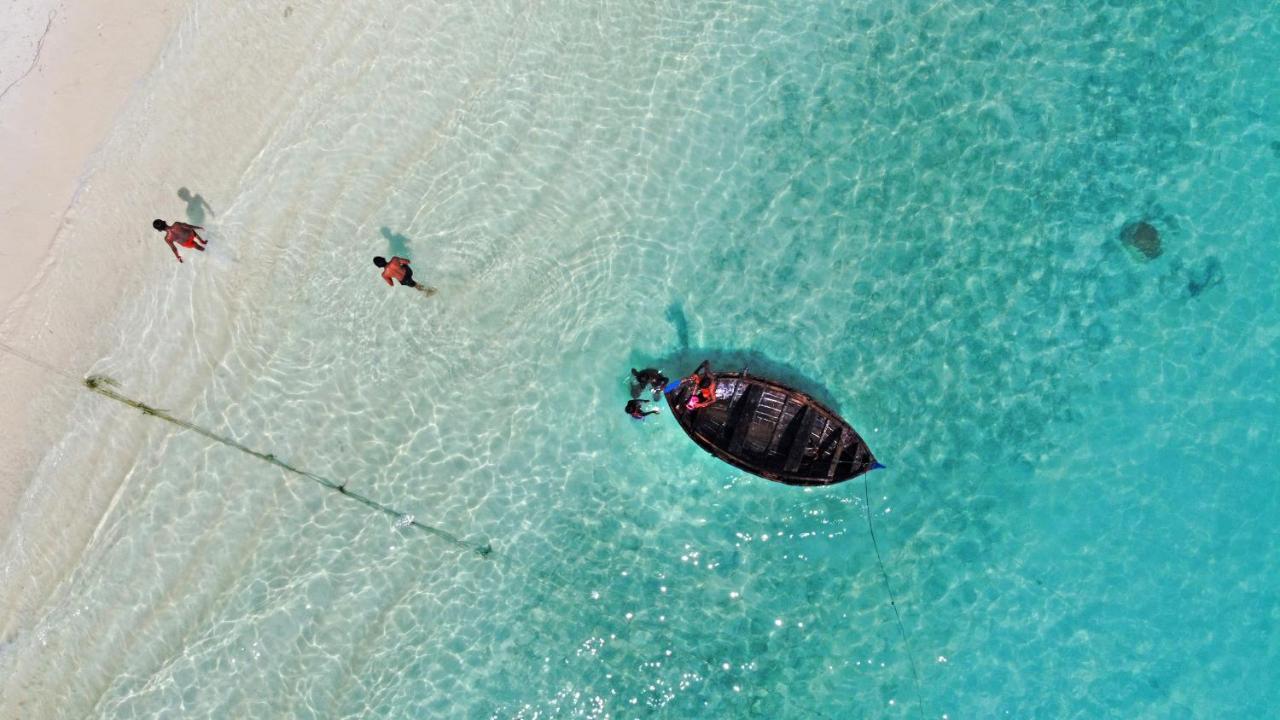 Brickwood Rasdhoo- Beach Front מראה חיצוני תמונה