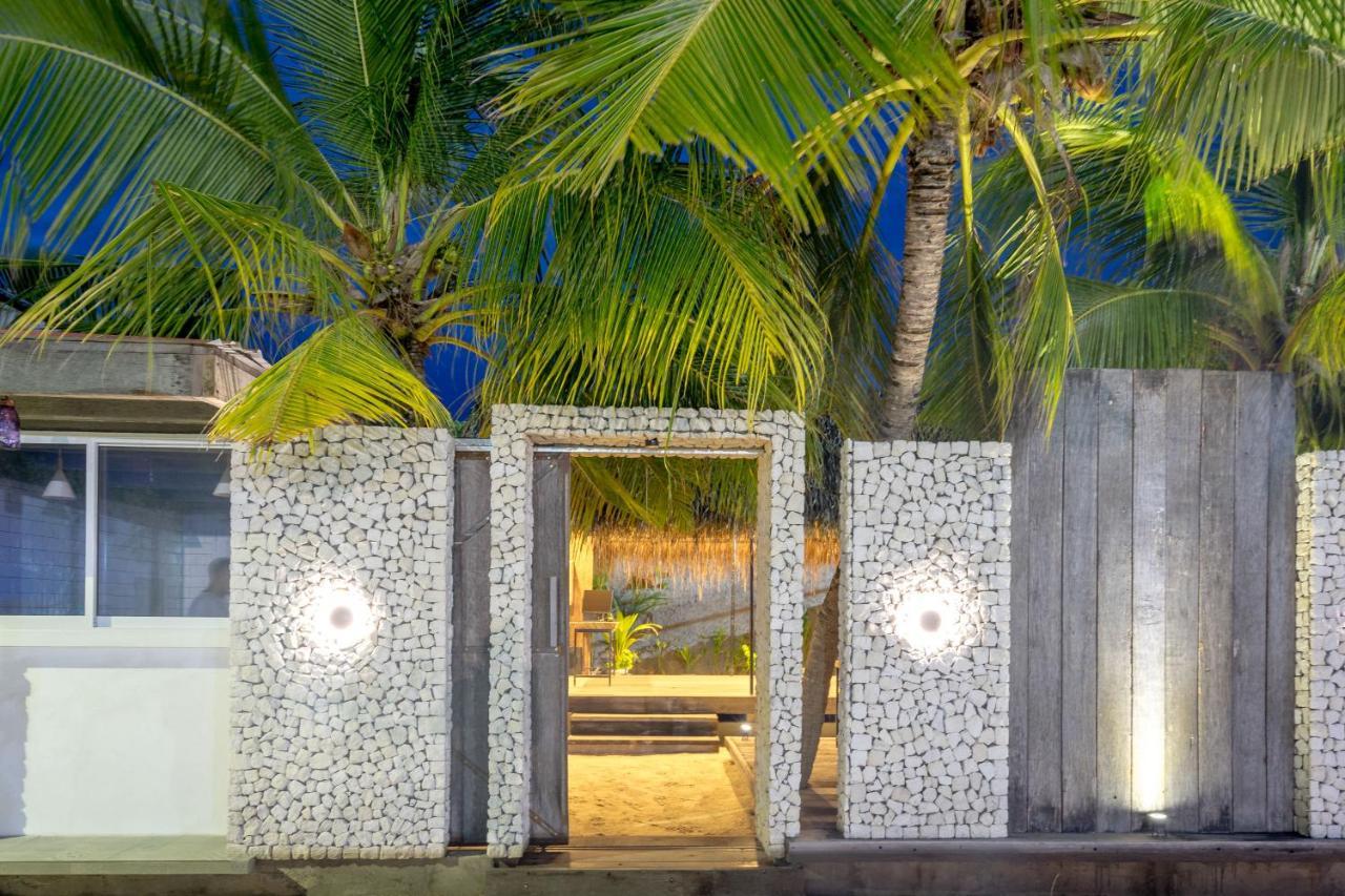 Brickwood Rasdhoo- Beach Front מראה חיצוני תמונה