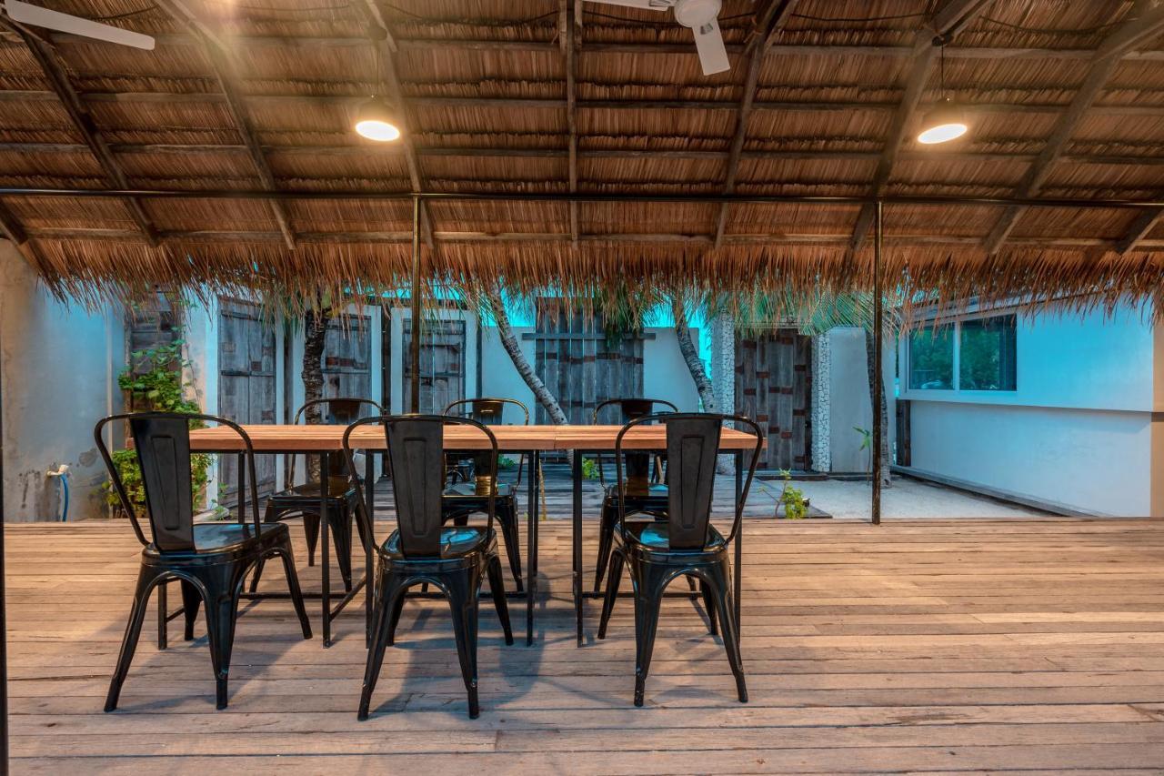 Brickwood Rasdhoo- Beach Front מראה חיצוני תמונה