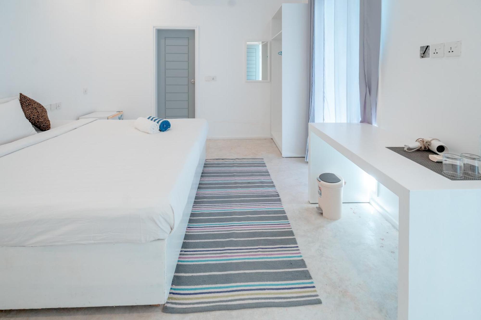 Brickwood Rasdhoo- Beach Front מראה חיצוני תמונה
